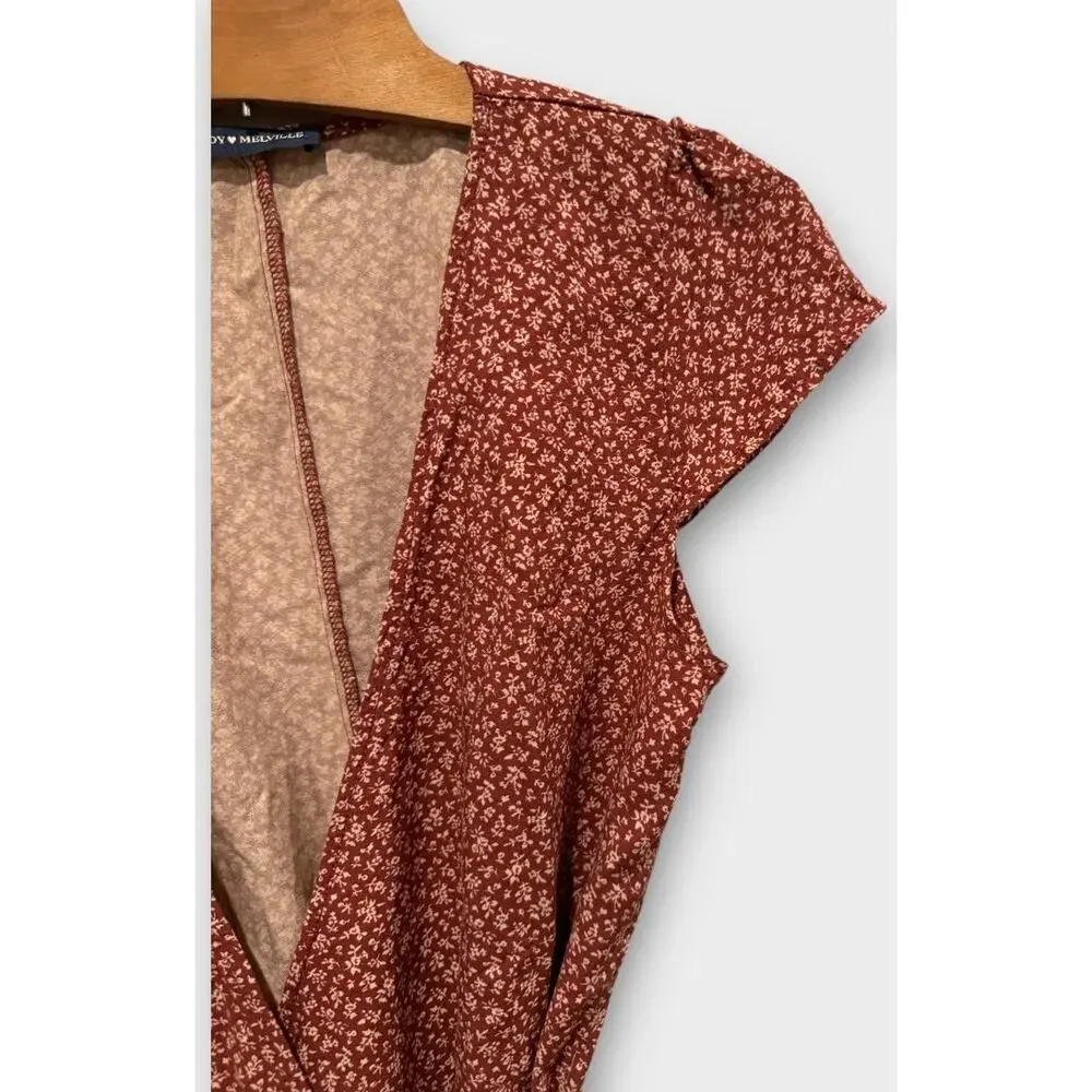 Brandy Melville Robbie Dress - Picture 4 of 7